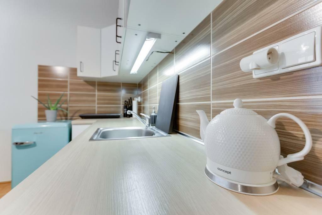 Apartment Alex ปราก ภายนอก รูปภาพ