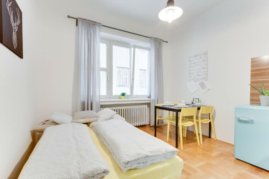Apartment Alex ปราก ภายนอก รูปภาพ
